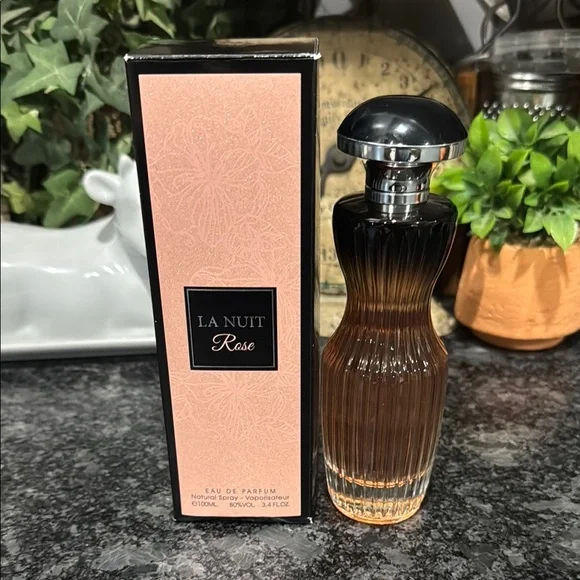 La Nuit Rose Eau de Parfum - Picture 1 of 3